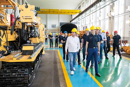 Sino-Russian Collaboration Sets New Milestone in Intelligent Mining —— Successful Completion of Joint Commissioning and Acceptance Ceremony for The Thin-seam Fully Mechanized Mining Equipment by Shang(圖6)